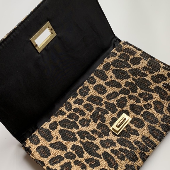 Viral leopard print clutch bag - Picture 5 of 5
